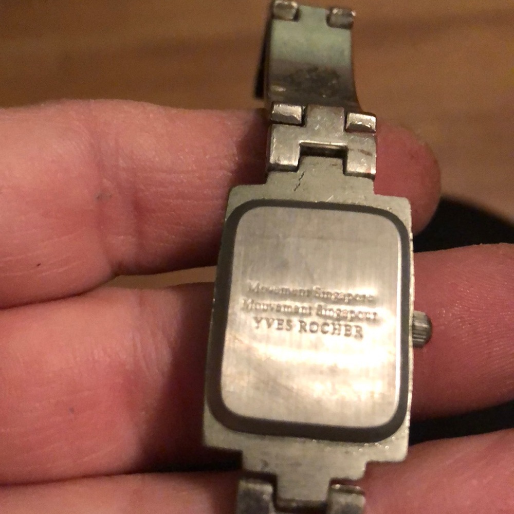 Watch - Picture 3 of 4